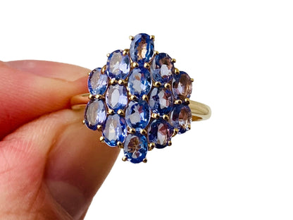 9ct Gold Tanzanite Ring