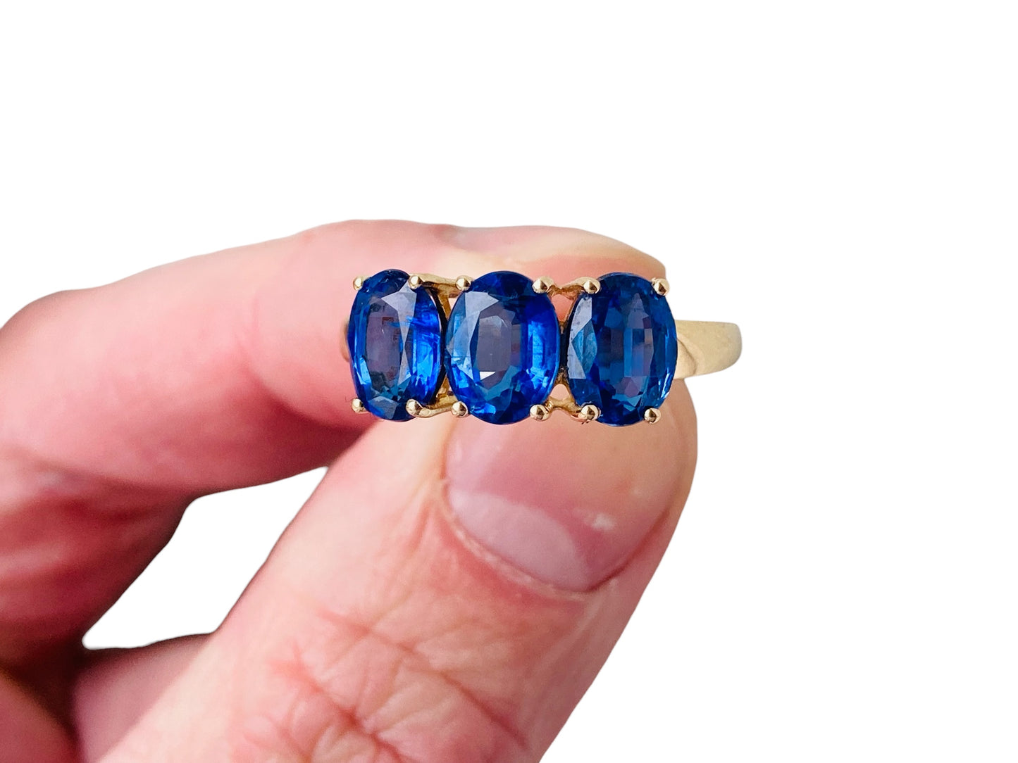 9ct Gold Kyanite Ring