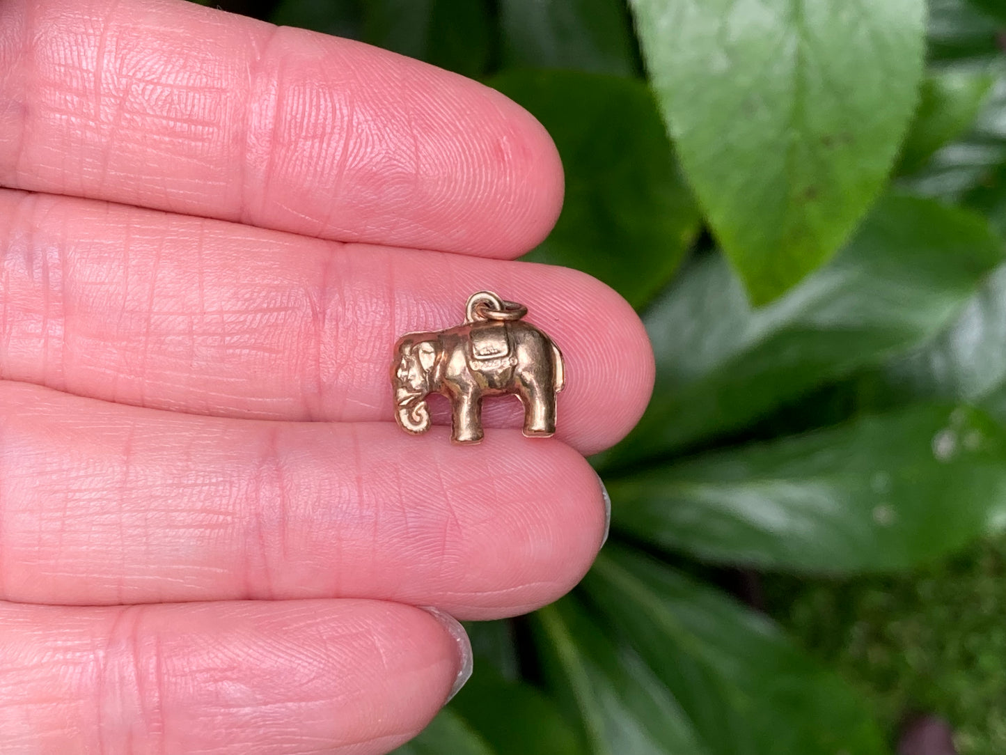 Vintage 9ct Gold Elephant Pendant or Charm