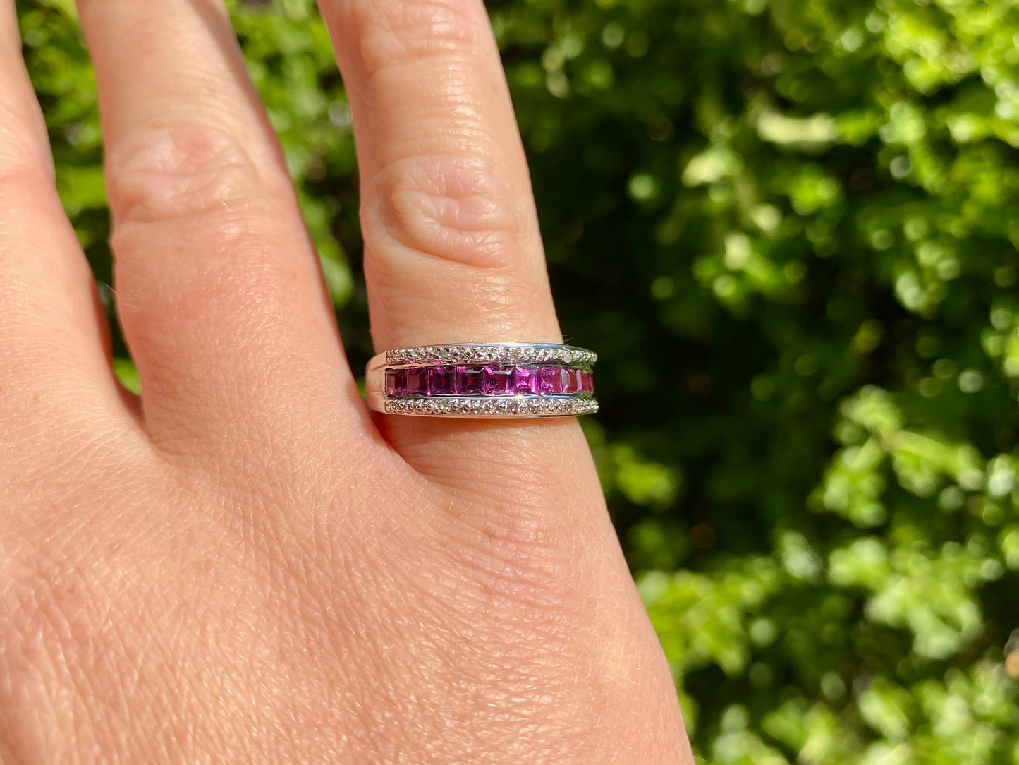 9ct Gold Rhodolite Garnet & Diamond Ring