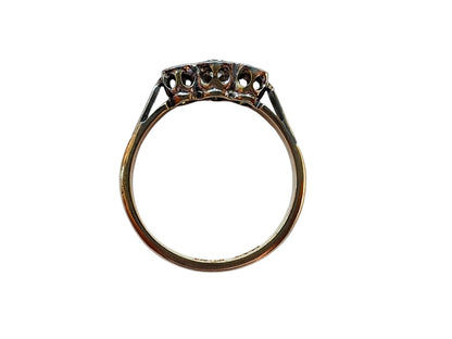 Vintage 18ct Gold Three-Stone Diamond Ring