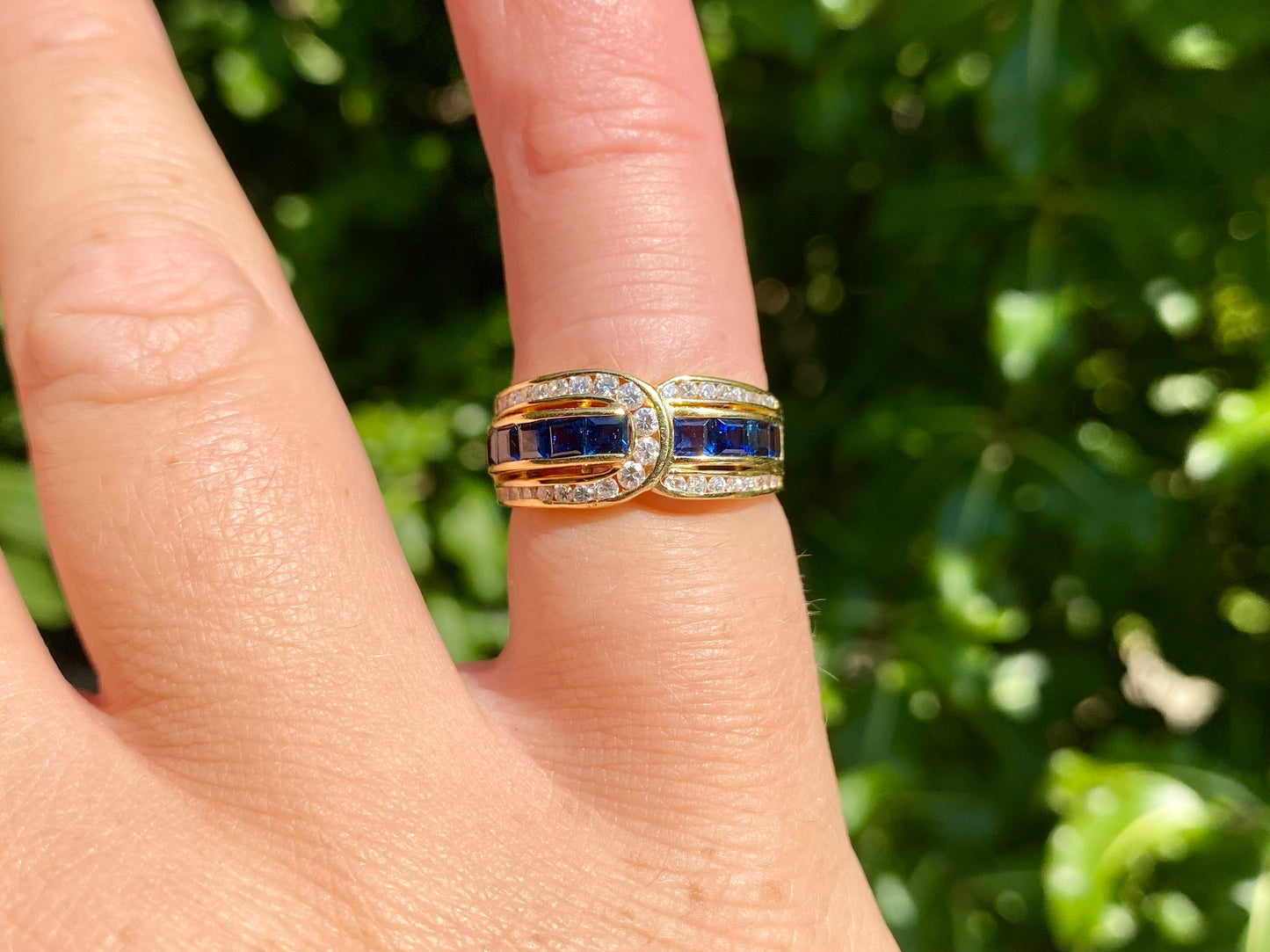 18ct Gold Sapphire & Diamond Ring