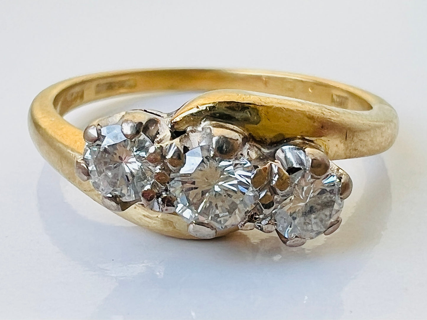 Vintage 18ct Gold Three-Stone 0.51ct Diamond Ring