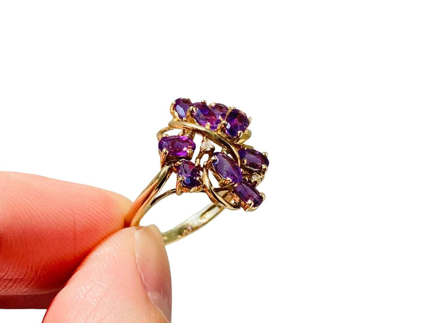 9ct Gold Amethyst & Diamond Ring