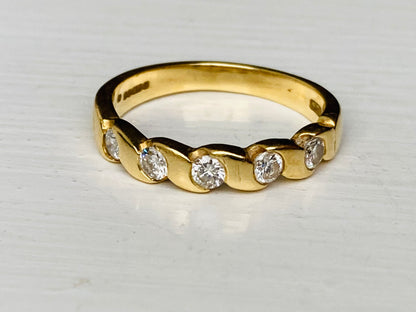 Vintage 18ct Gold Diamond Ring