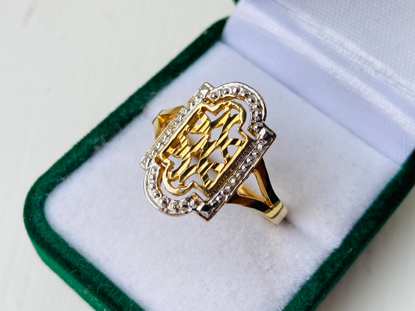 9ct Gold Filigree Ring