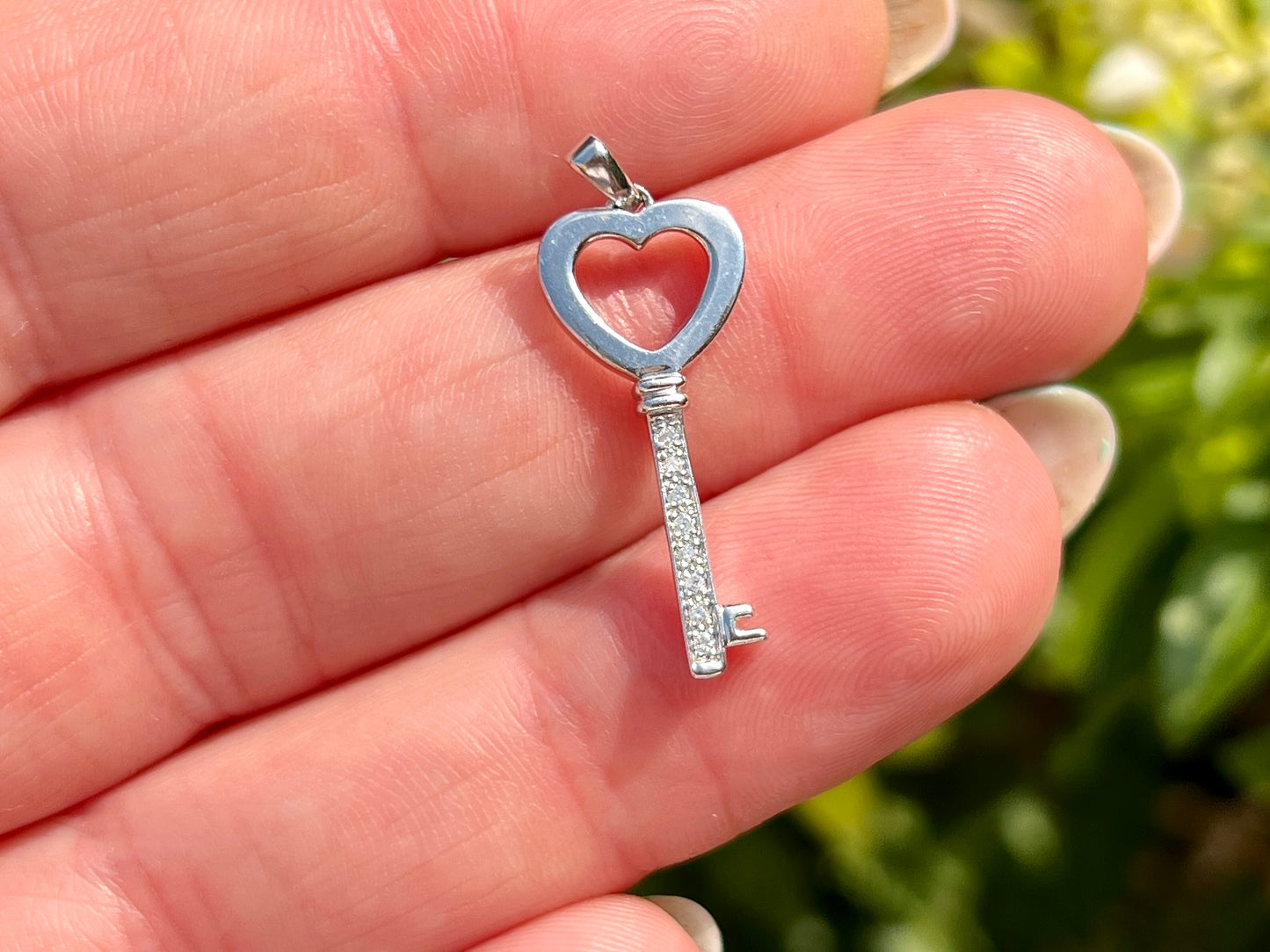 9ct Gold Diamond Key Pendant