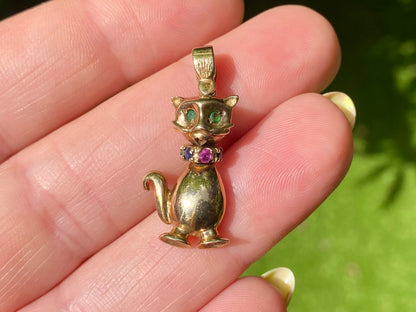 9ct Gold Cat Pendant