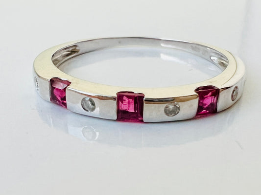 9ct Gold Ruby & Diamond Stacking Ring