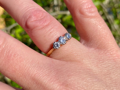 Vintage 18ct Gold Three-Stone Diamond Ring