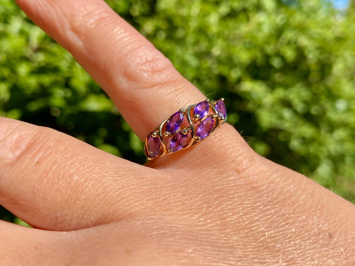 9ct Gold Amethyst Ring