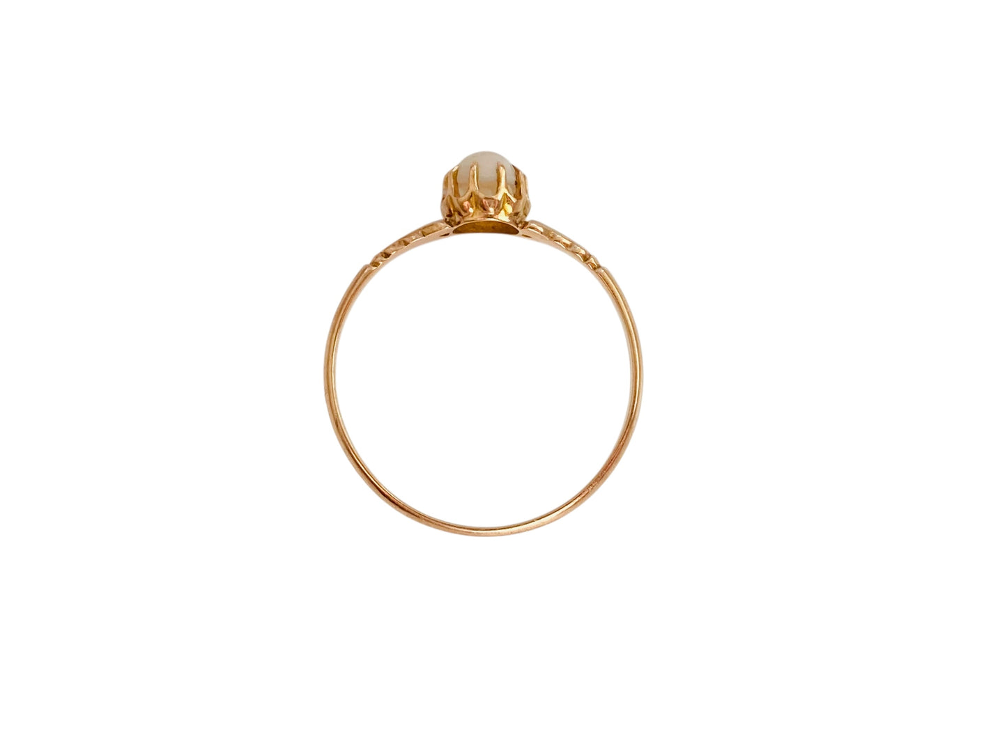 Antique 9ct Gold Opal Ring