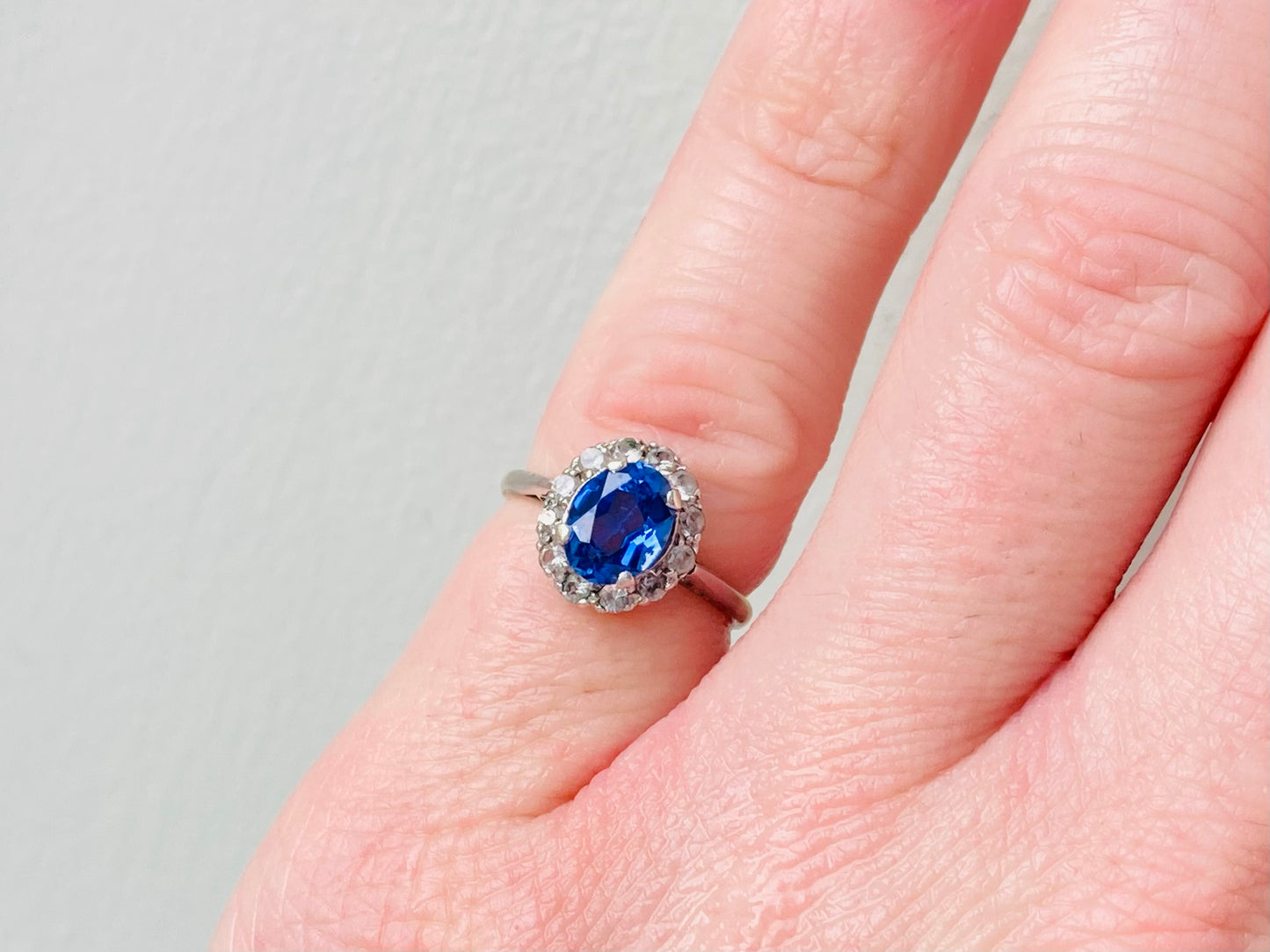 Vintage 9ct Gold Sapphire & Paste Ring