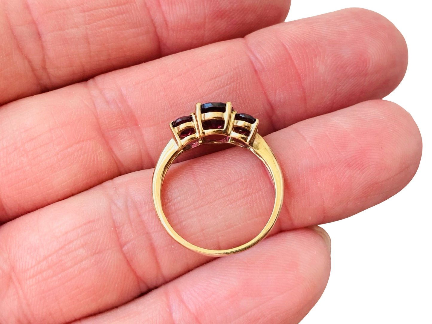 9ct Gold Rhodolite Garnet Ring