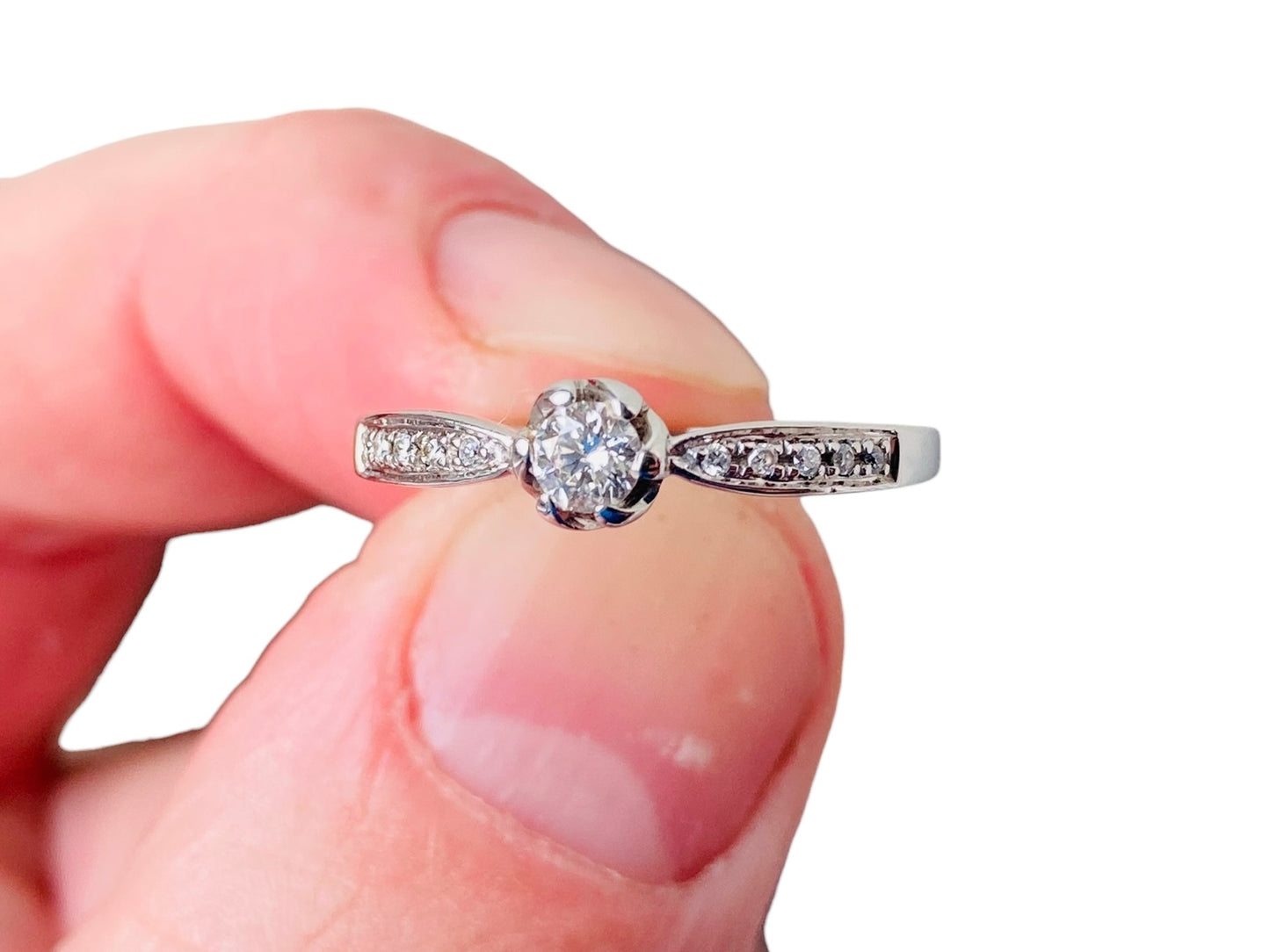 9ct Gold Diamond Ring