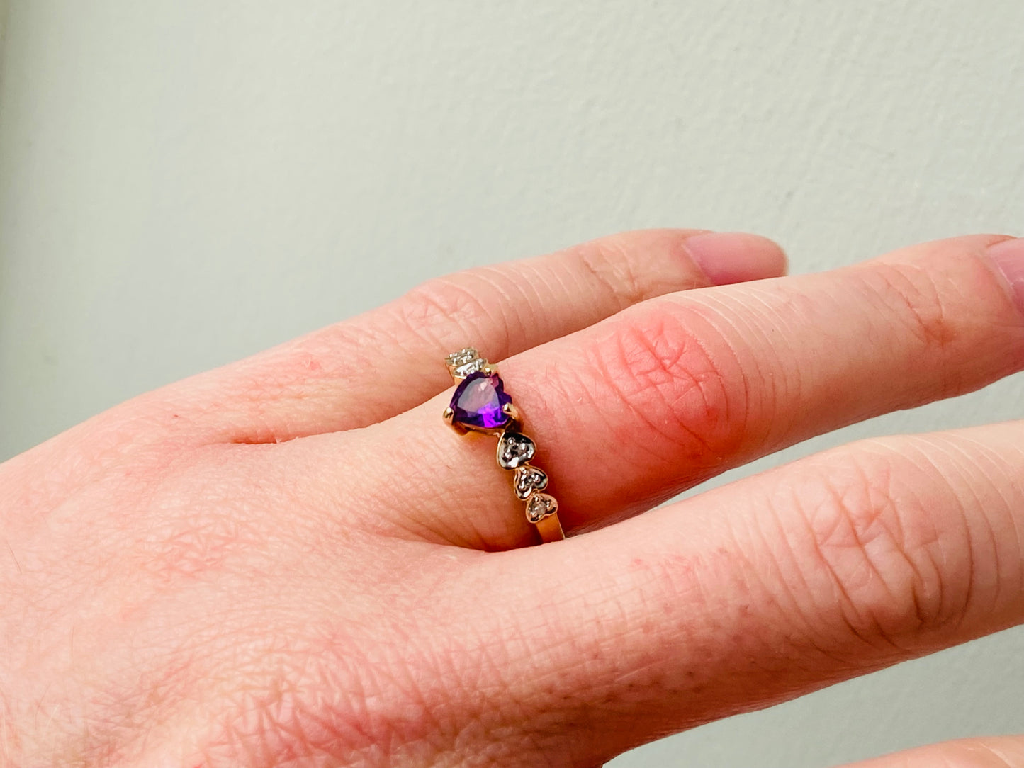 9ct Gold Amethyst & Diamond Heart Ring