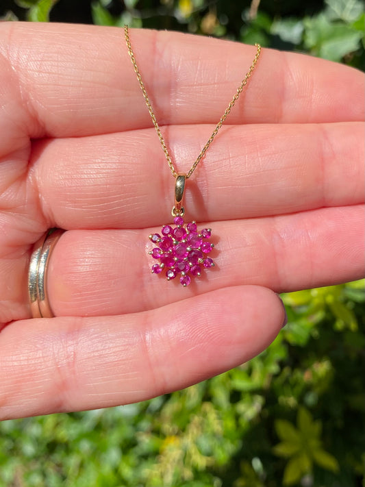 18ct Ruby Pendant With 18ct Necklace