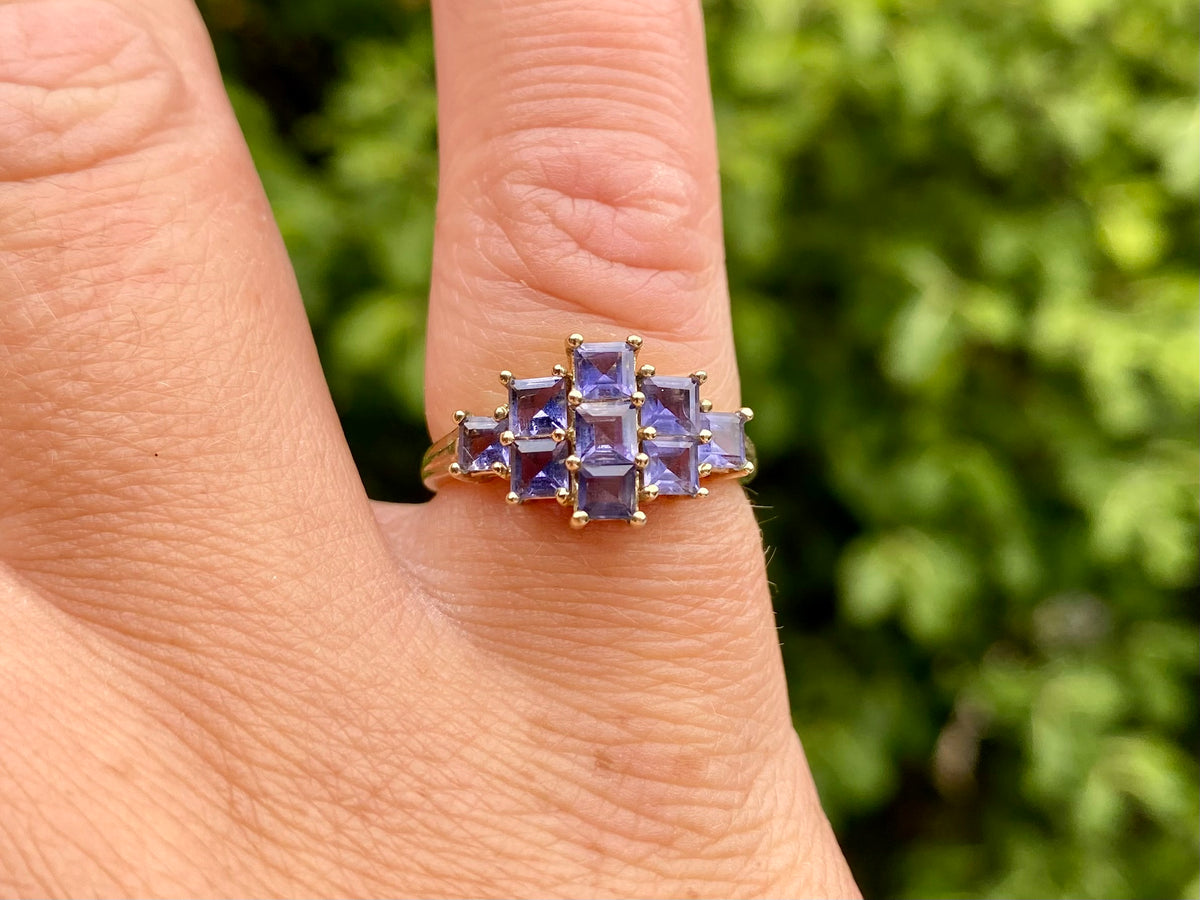 9ct Gold Iolite Ring