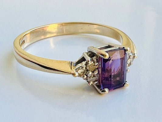 9ct Gold Amethyst & Diamond Ring