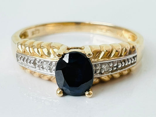 9ct Gold Sapphire & Diamond Ring