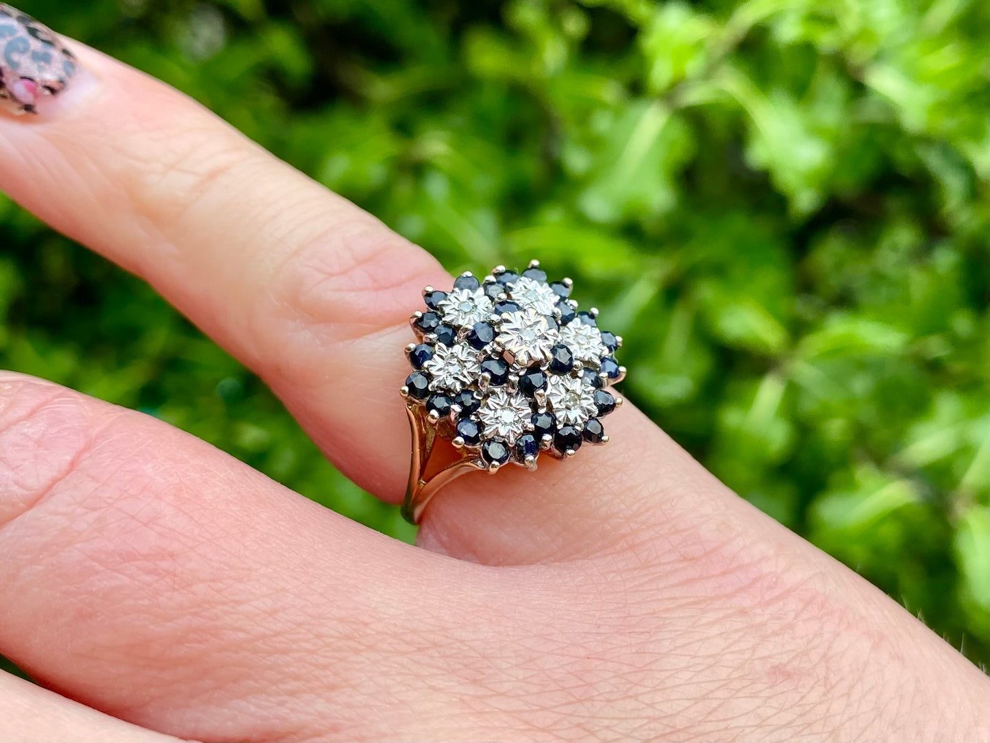 9ct Gold Sapphire & Diamond Cluster Ring