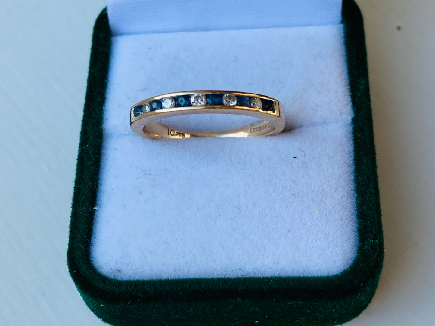 9ct Gold Sapphire & Diamond Ring