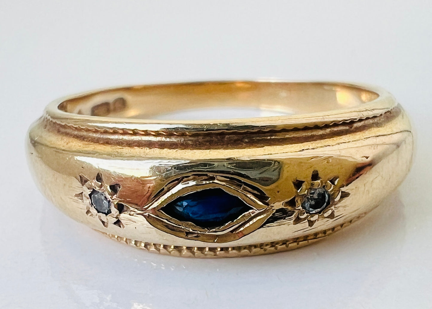 9ct Gold Sapphire & Diamond Ring