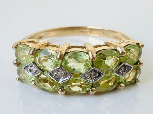 9ct Gold Peridot & Diamond Ring
