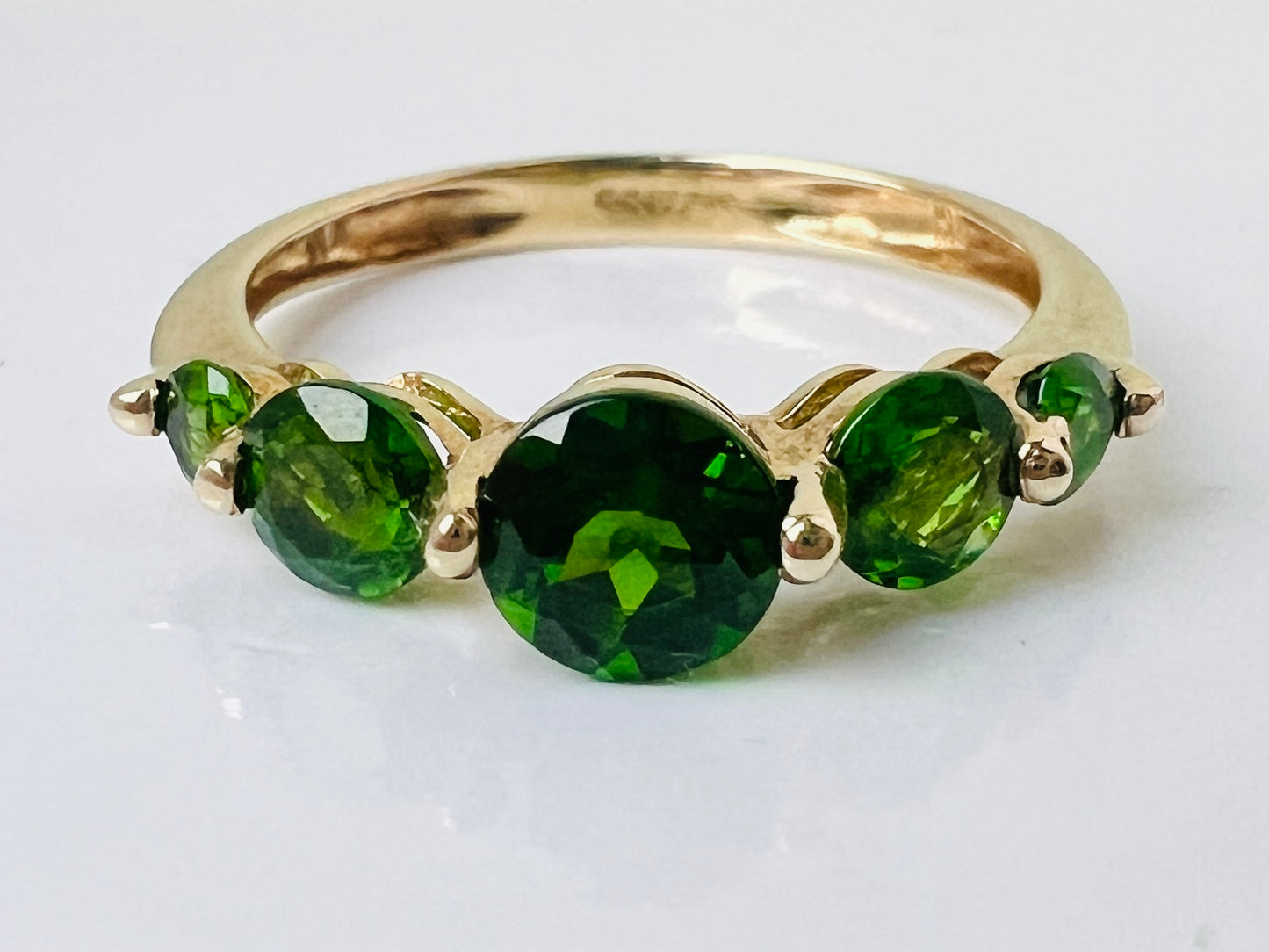 9ct Gold Diopside Ring