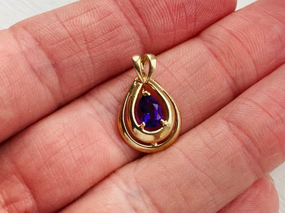 9ct Gold Amethyst Pendant