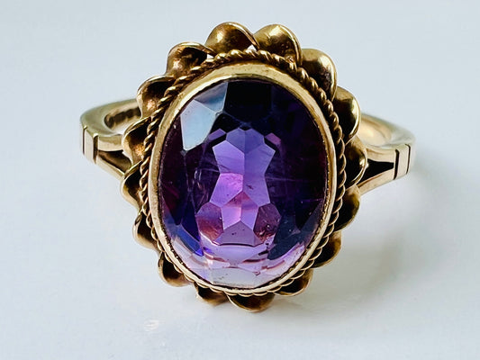 Vintage 9ct Gold Amethyst Ring