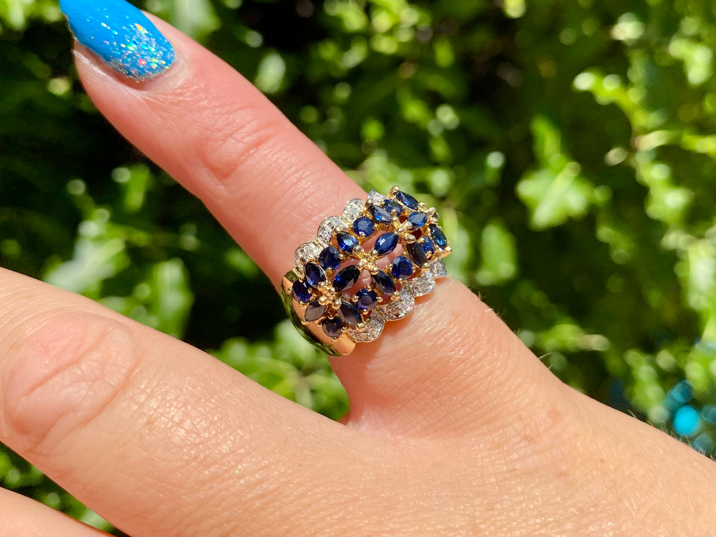 9ct Gold Sapphire & Diamond Ring