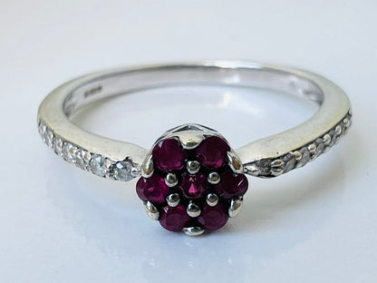 9ct Gold Ruby & Diamond Ring