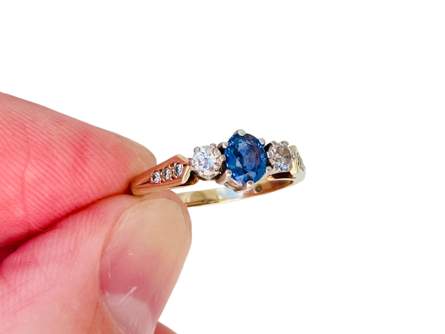 Vintage 9ct Gold Sapphire & Diamond Ring