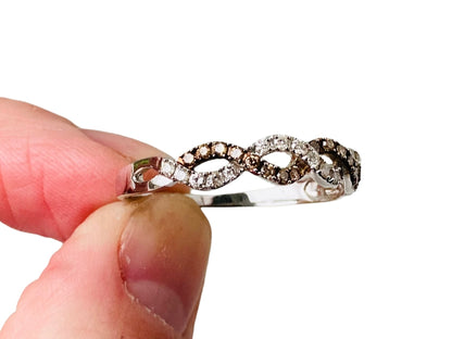 9ct Gold Diamond Ring