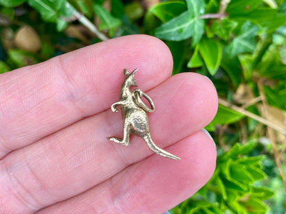 Vintage 9ct Gold Kangaroo Pendant