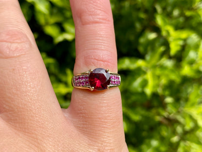 9ct Gold Rhodolite Garnet & Pink Ruby Ring