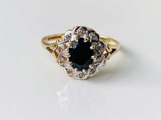 Vintage 9ct Gold Sapphire & Diamond Ring