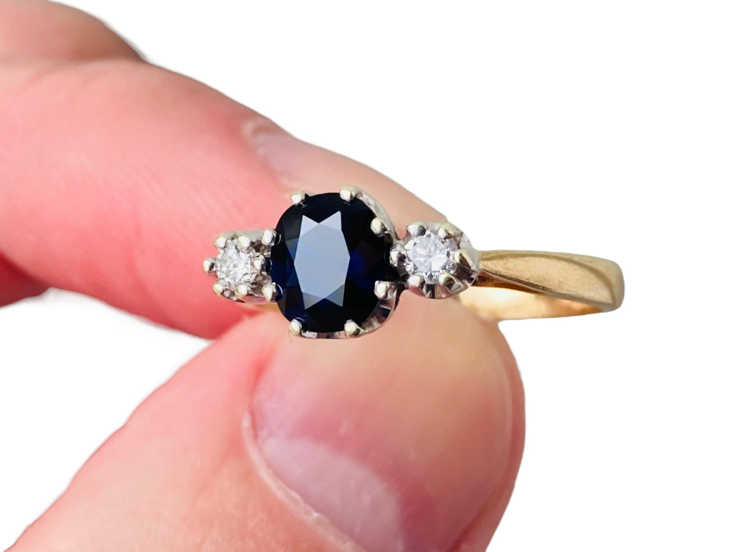 Vintage 9ct Gold Sapphire & Diamond Trilogy Ring