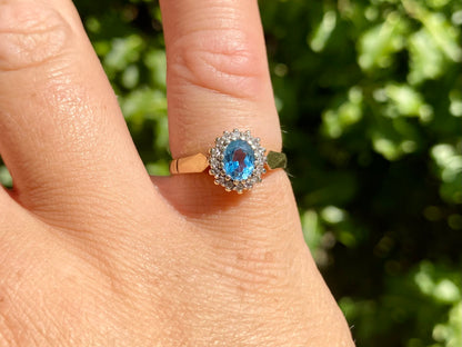 Vintage 9ct Gold Topaz & Diamond Ring