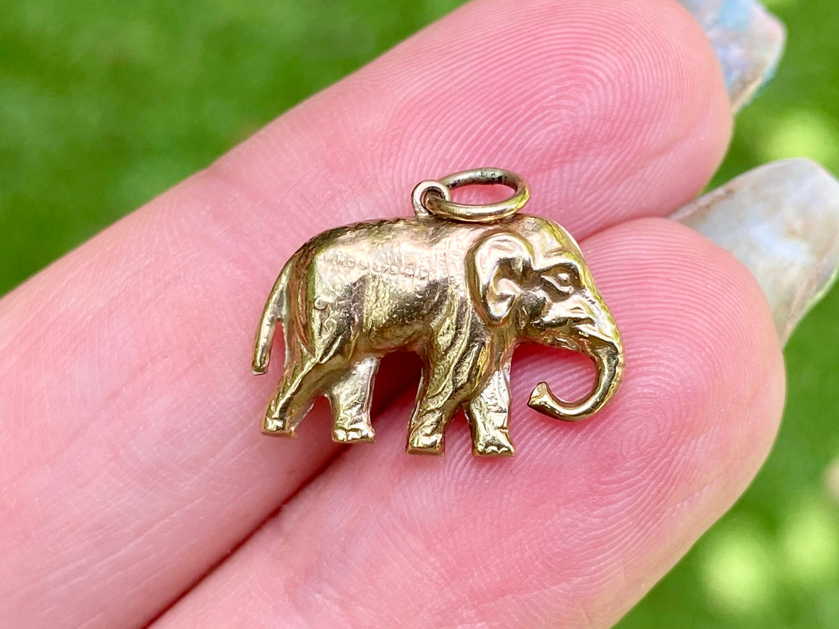 Vintage 9ct Gold Elephant Pendant or Charm