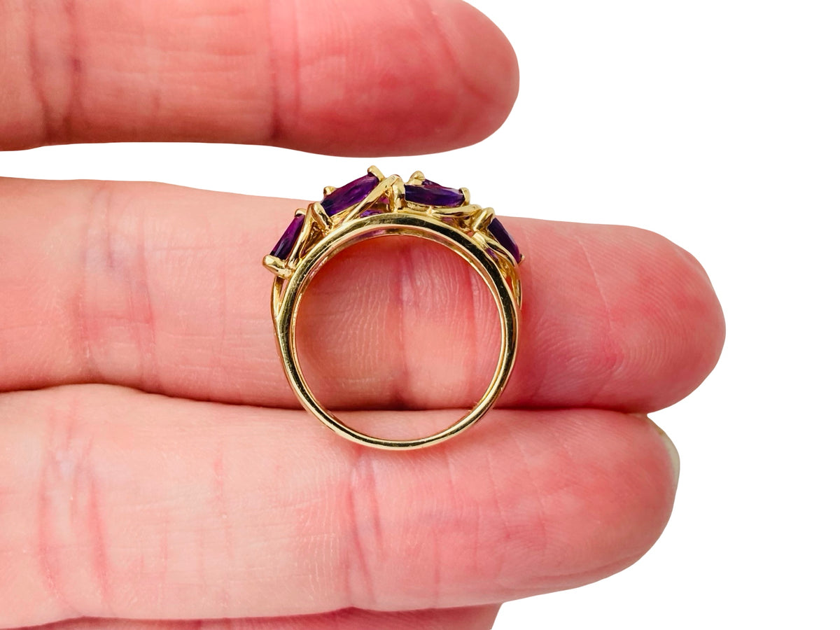 9ct Gold Amethyst Ring