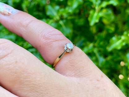 Antique 18ct Gold Diamond Ring