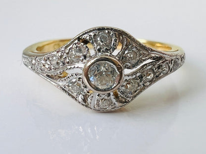 18ct Gold Diamond Ring