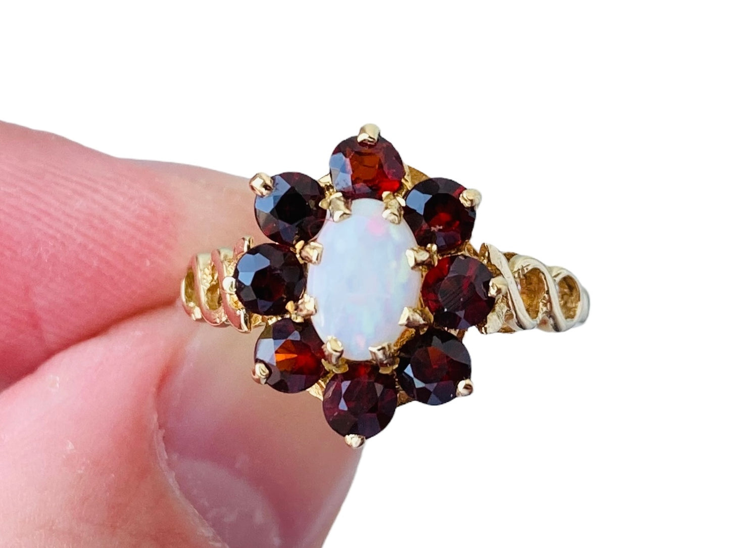 Vintage 9ct Gold Opal & Garnet Ring