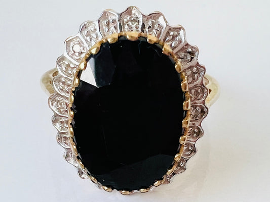 9ct Gold Sapphire & Diamond Ring