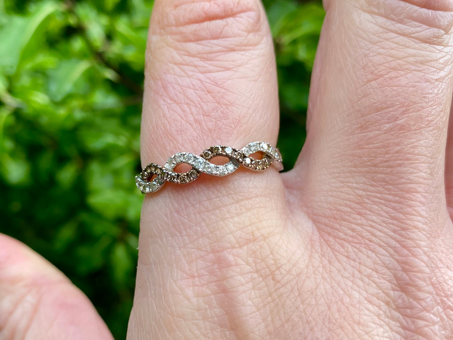 9ct Gold Diamond Ring