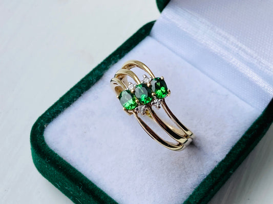 9ct Gold Diopside & Zircon Ring