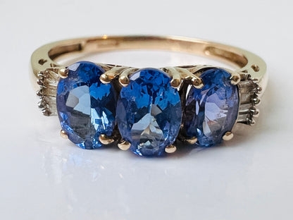 9ct Gold Tanzanite & Diamond Ring