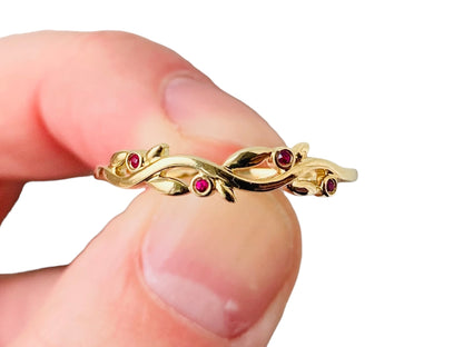 9ct Gold Ruby Ring